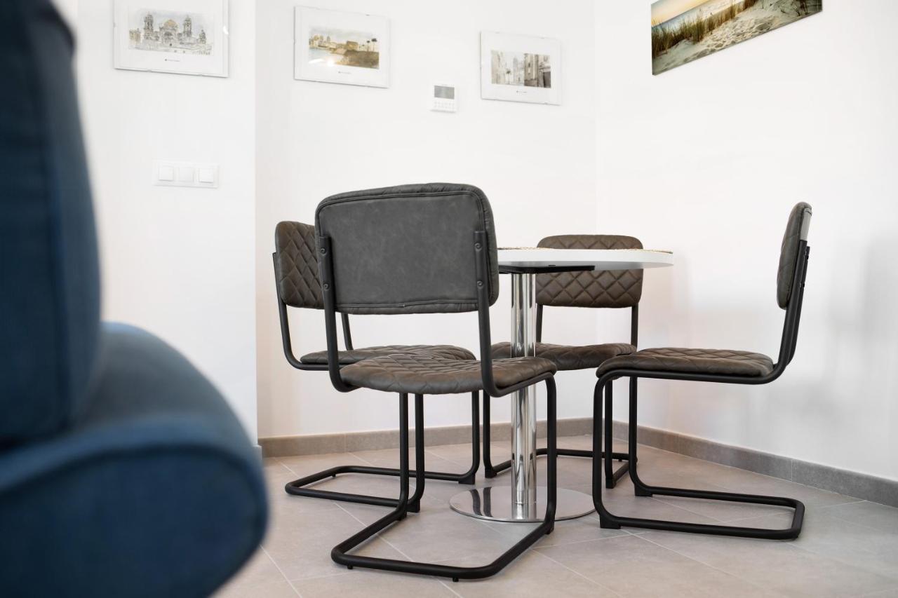 La Gaditana Apartamento *